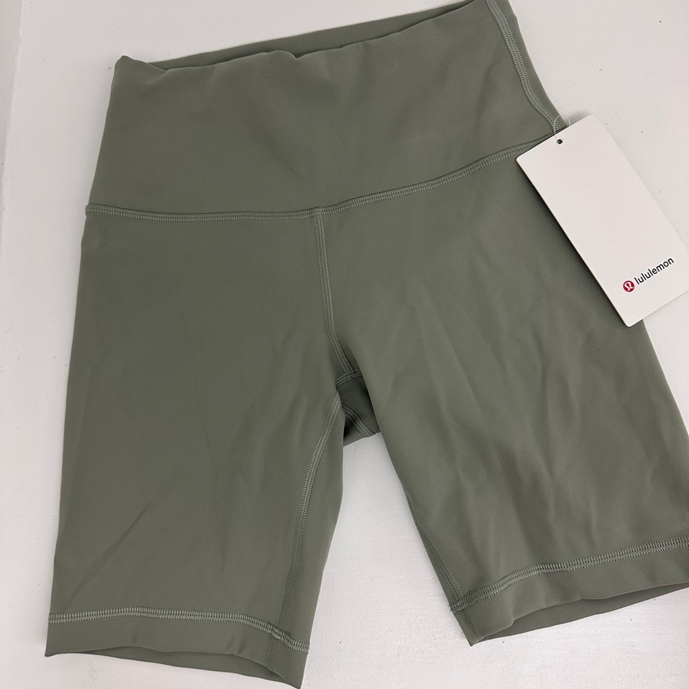 Lululemon Wunder Short